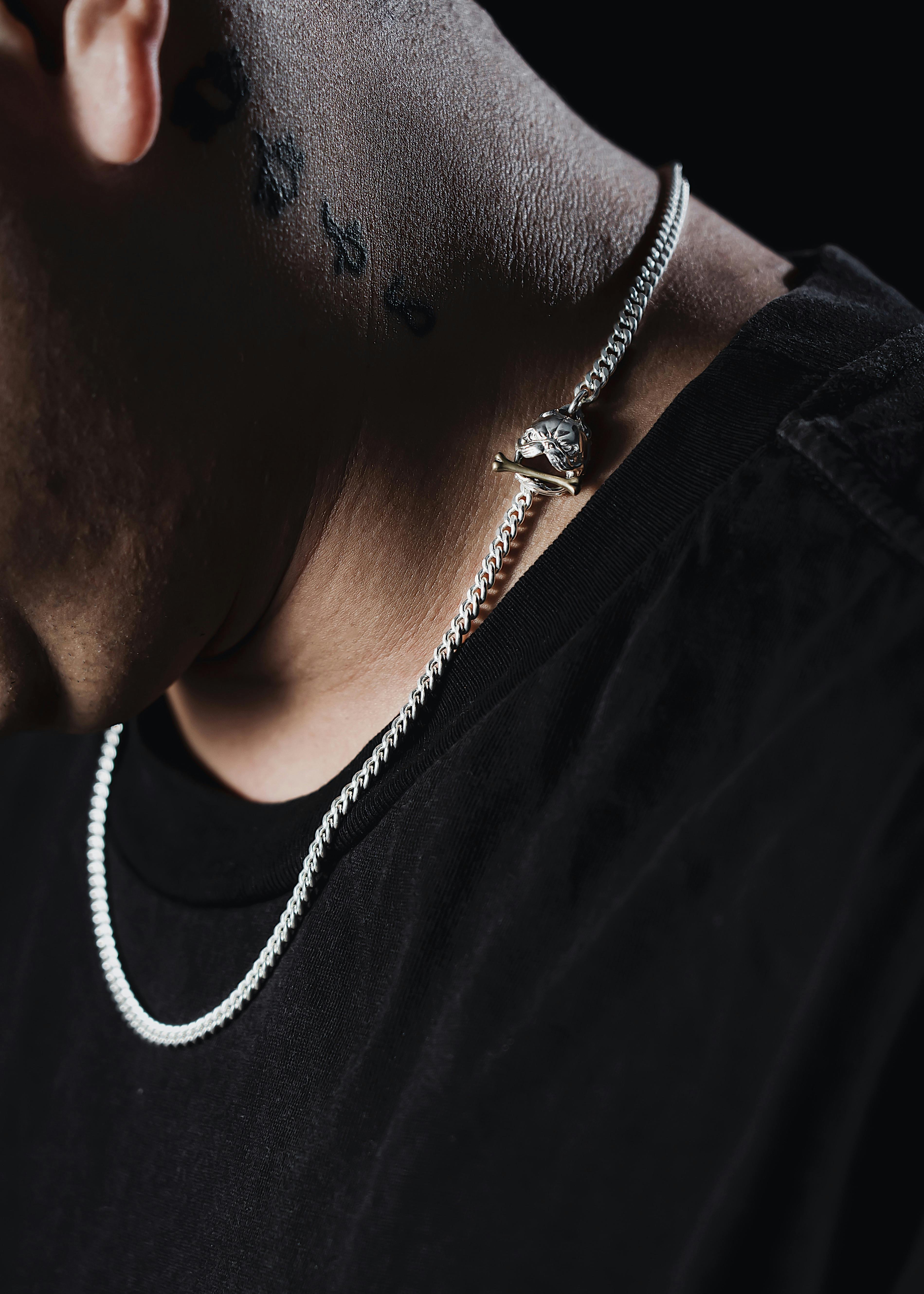 CHAINS