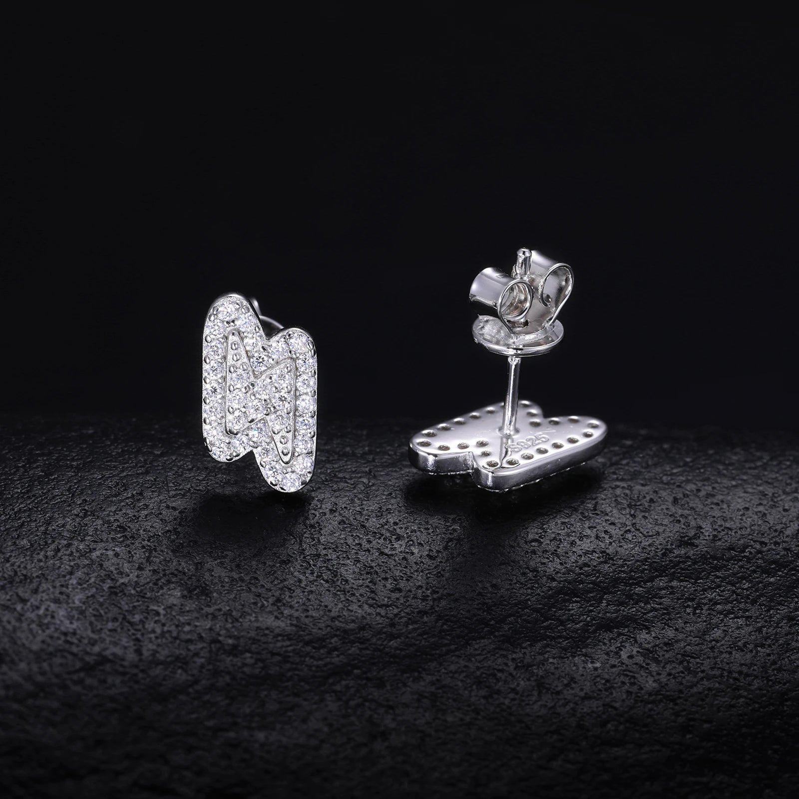 VYNE // ITALIAN SILVER LIGHNING MOISSANIT