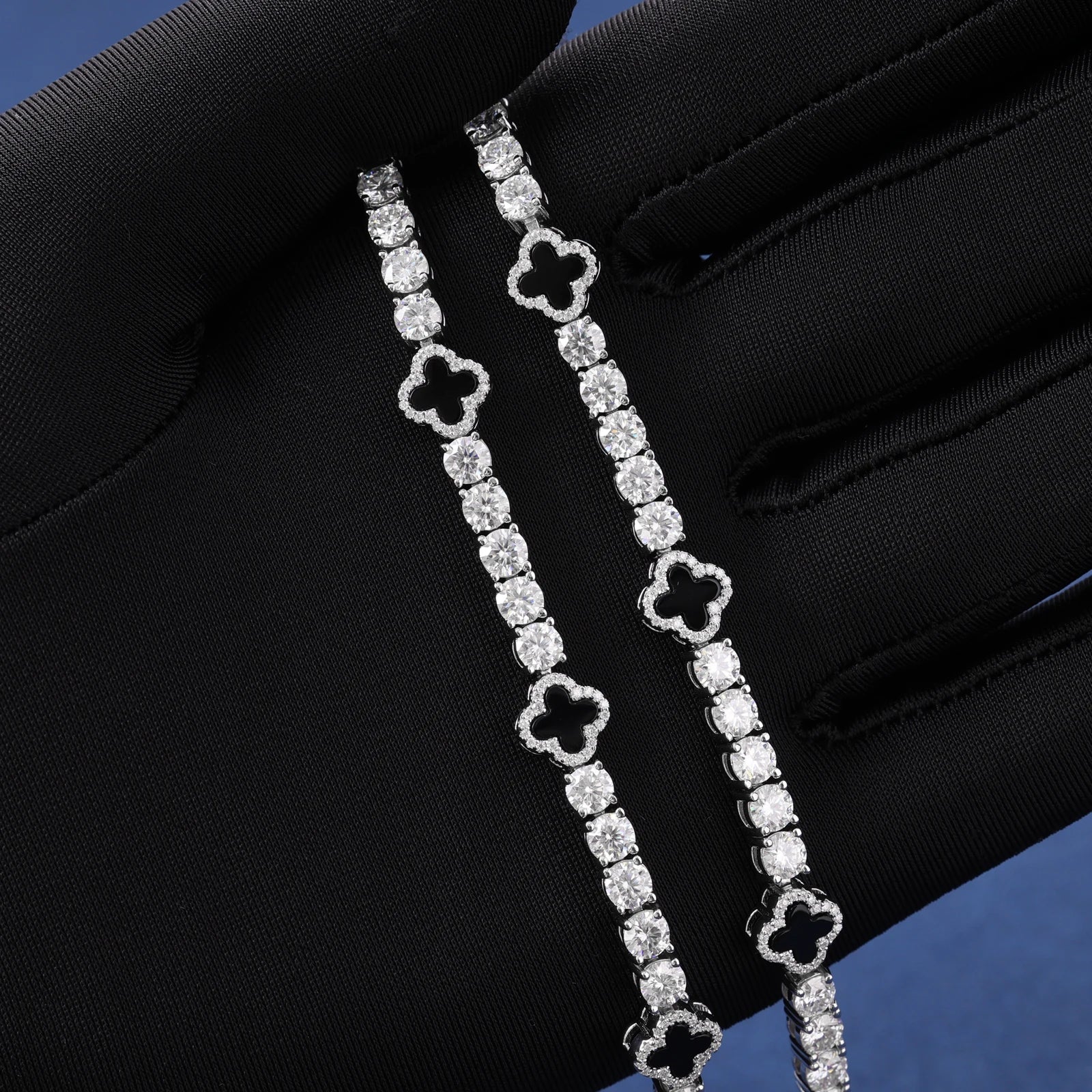 VYNE // MOISSANITE SCHWARZES MOTIV TENNISARMBAND - 925 SILBER - VVS1 4mm