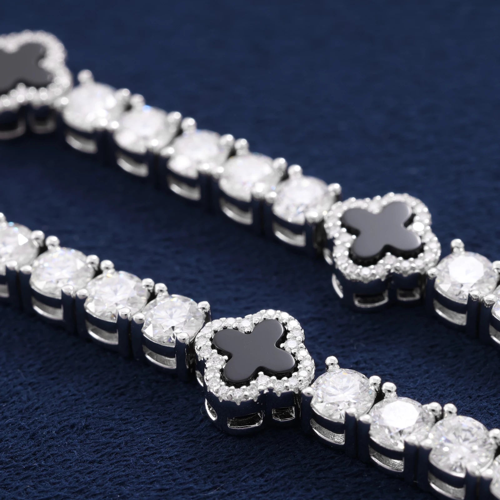 VYNE // MOISSANITE BLACK MOTIF TENNIS BRACELET - 925 SILVER - VVS1 4mm