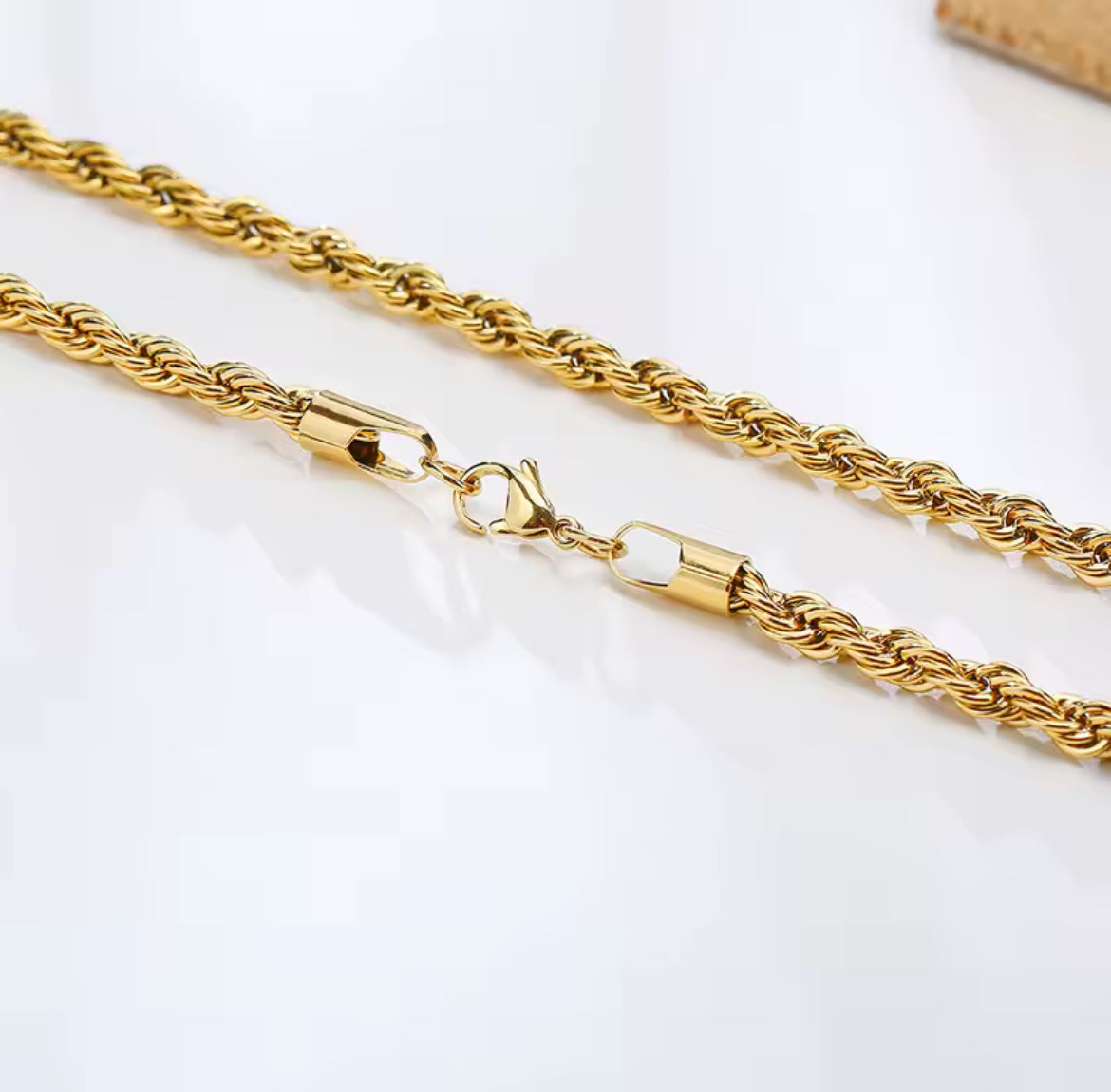 VYNE // ARC ROPE GLD