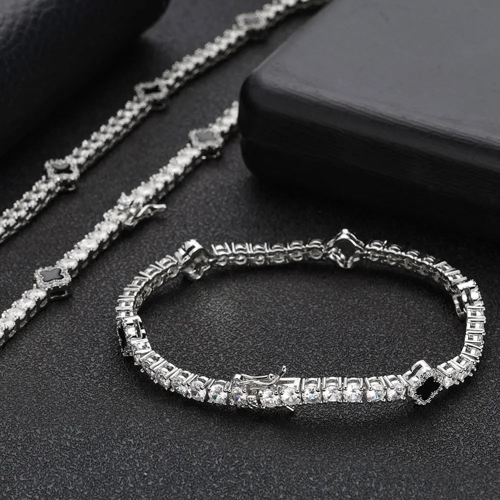 VYNE // BLACK MOTIF TENNIS BRACELET PLATED GLD